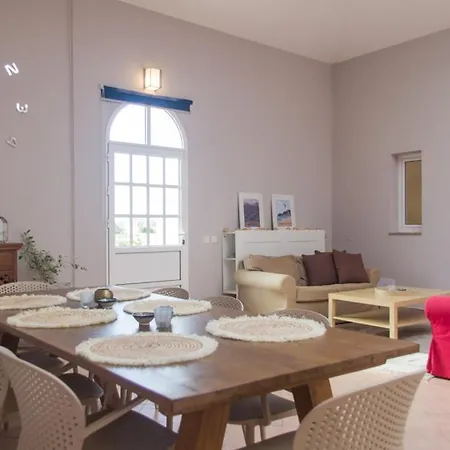 Mahi Mahi Villa *
